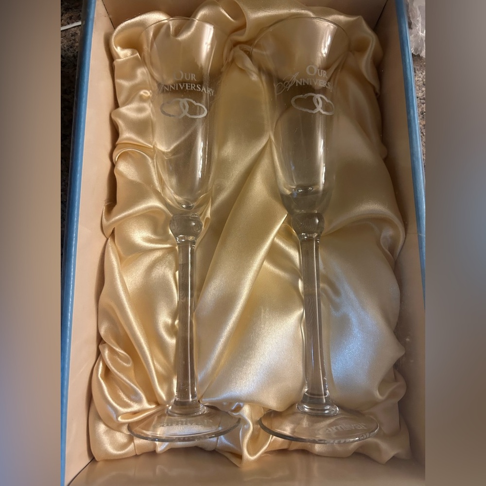 Carnival Cruise Line Etched Champagne Flutes happy anniversary hand blown boxed